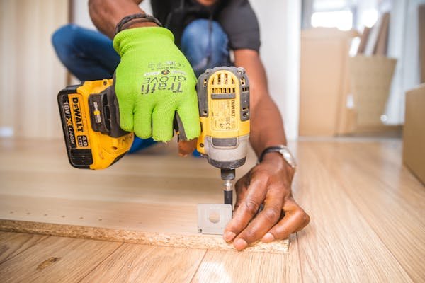 Guide ultime : les meilleurs avis sur les perceuses dewalt